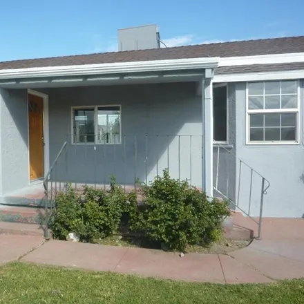 Image 2 - 1841 Golden Gate Avenue, Dos Palos, Merced County, CA 93620, USA - House for sale