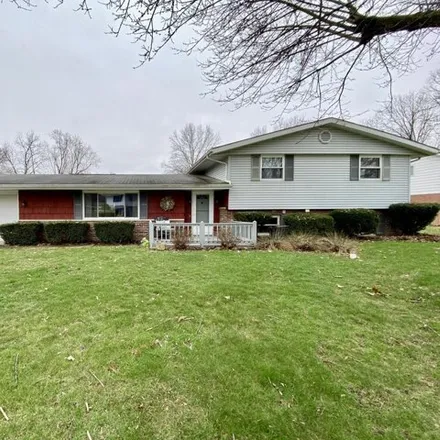 Buy this 4 bed house on 3157 Inwood Drive in Allen County, OH 45806
