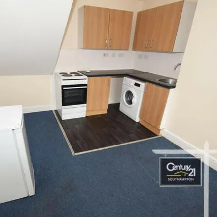 Image 1 - Studio 29, 29 London Road, Bedford Place, Southampton, SO15 2AD, United Kingdom - Apartment for rent