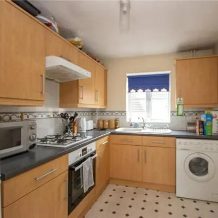 Image 2 - 63 Orchard Gate, Bristol, BS32 0HN, United Kingdom - Room for rent