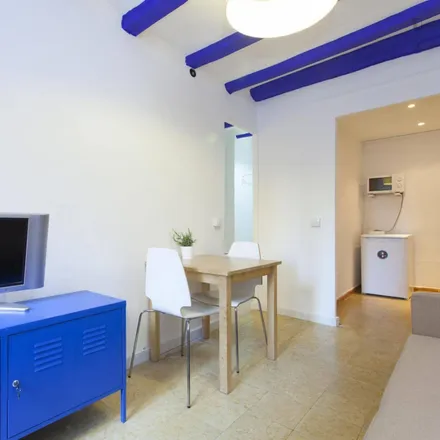 Image 5 - El Ciclista, Carrer de Mozart, 08001 Barcelona, Spain - Apartment for rent