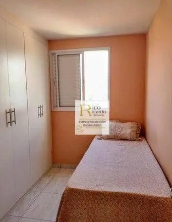 Buy this 3 bed apartment on Avenida Loreto in Jardim Santo André, Santo André - SP