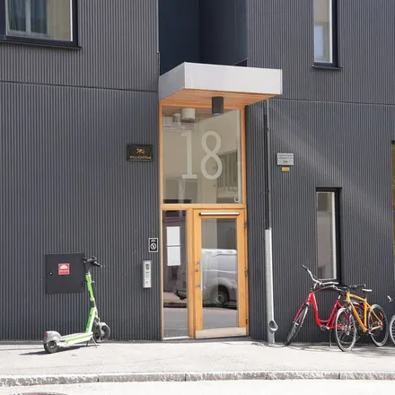 Rent this 1 bed apartment on Ulfsparregatan 18 in 416 57 Gothenburg, Sweden