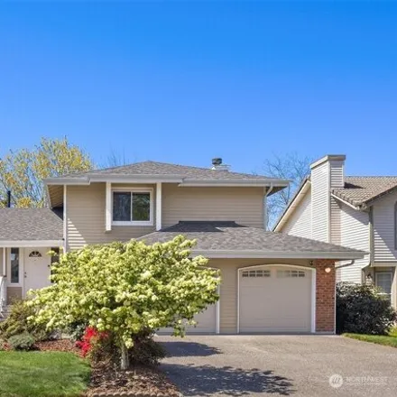 Buy this 3 bed house on 34719 30th Avenue Southwest in Federal Way, WA 98023