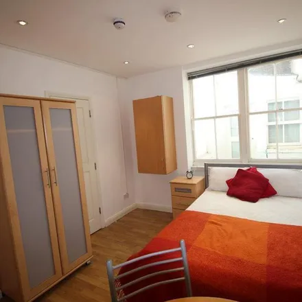 Rent this 1 bed apartment on 1 Gaspar Close in London, SW5 0ND