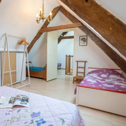 Rent this 1 bed house on Kervren in 29250 Plougoulm, France