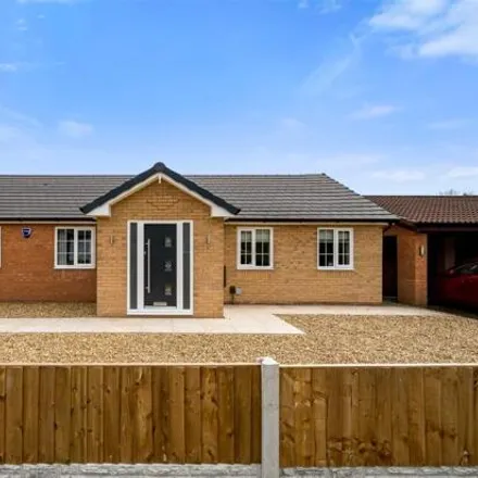 Buy this 3 bed house on Applecross Close in Gorse Covert, Warrington