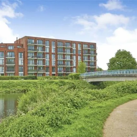 Image 1 - Waters Edge, Youngman Place, Taunton, TA1 1AS, United Kingdom - Apartment for sale