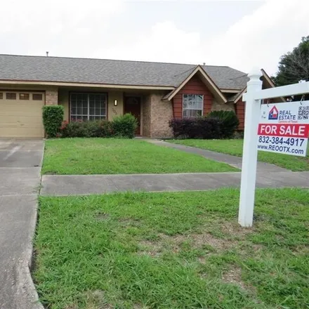 Buy this 3 bed house on 303 Coronation Dr in Houston, Texas