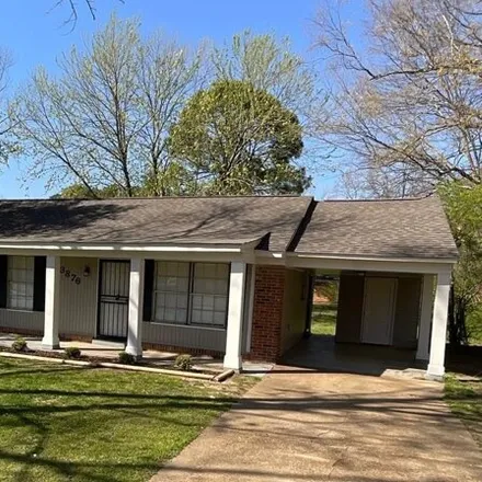 Buy this 3 bed house on 3936 Windy Avenue in Memphis, TN 38128