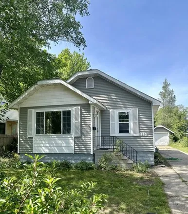 Buy this 2 bed house on 2236 Harding Avenue in Muskegon, MI 49441