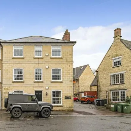 Buy this 2 bed apartment on Merchants Place in Chipping Norton, OX7 5UH