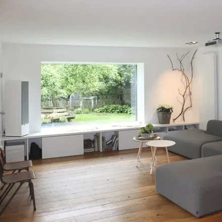 Rent this 2 bed apartment on Bockersend 90 in 41066 Mönchengladbach, Germany