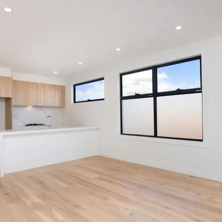 Image 3 - 34 Cadby Avenue, Ormond VIC 3204, Australia - Apartment for rent