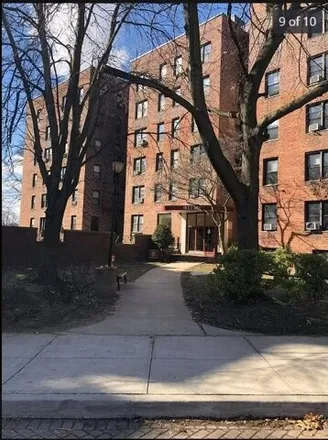 Buy this studio apartment on 150-15 72nd Road in New York, NY 11367