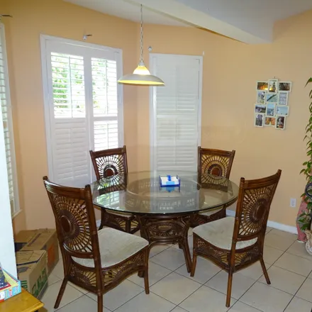 Image 5 - 112 Southwest Carter Avenue, Port Saint Lucie, FL 34983, USA - House for sale