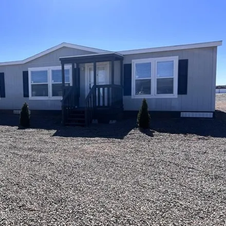 Buy this studio apartment on Center Avenue in Moriarty, NM 87035