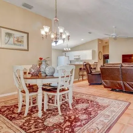 Image 2 - 17225 Southeast 93rd Demoss Court, The Villages, FL 34491, USA - House for sale
