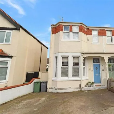 Buy this 4 bed duplex on 27 Cecil Road in Oxton, CH42 9PF