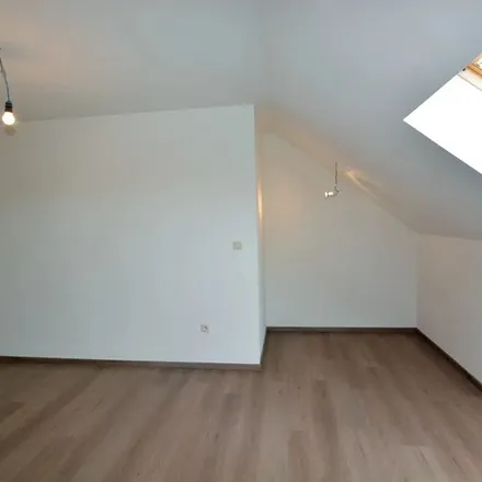 Rent this 3 bed apartment on Tismansweg 16 in 3680 Maaseik, Belgium
