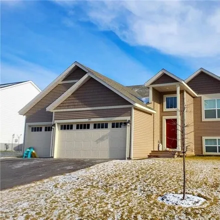 Buy this 5 bed house on Aspen Drive in Somerset, Saint Croix County