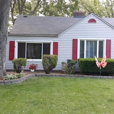 Rent this 1 bed room on 1434 Evergreen Road in Homewood, IL 60430