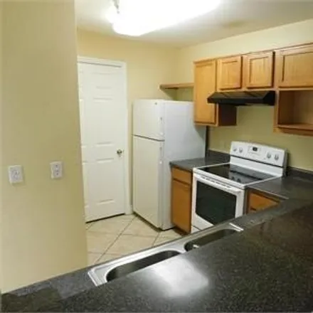 Image 4 - 5423 Wingate Drive, Oak Ridge, FL 32839, USA - Apartment for rent