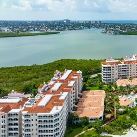 Image 8 - Royal Marco Point 2000, Royal Marco Way, Marco Island, FL 34145, USA - Condo for sale