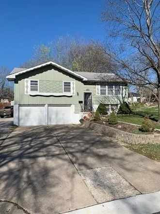 Buy this 3 bed house on 13622 Craig Avenue in Grandview, MO 64030
