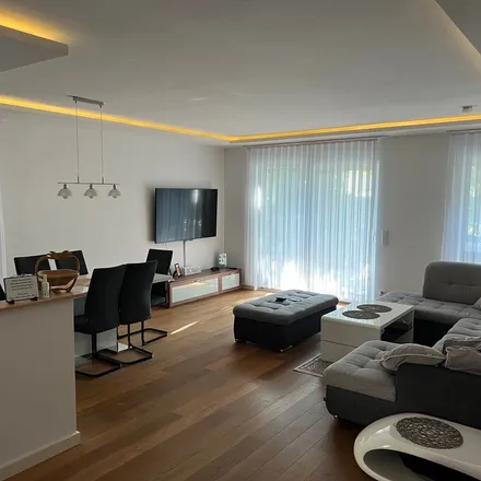 Rent this 3 bed apartment on Peter-Zenger-Straße 6 in 60488 Frankfurt, Germany