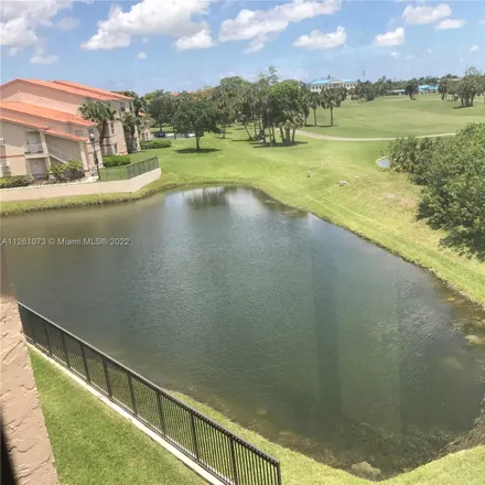 Buy this 1 bed condo on 3324 Pinewalk Drive North in Margate, FL 33063