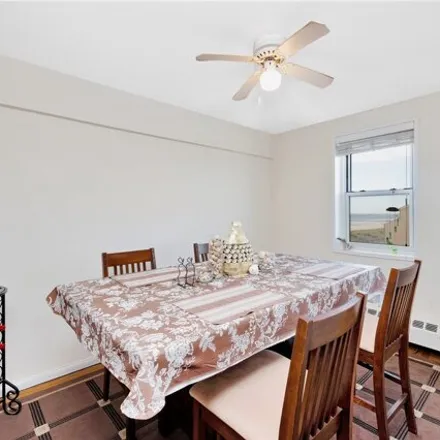 Image 7 - 370 West Broadway, City of Long Beach, NY 11561, USA - Apartment for sale