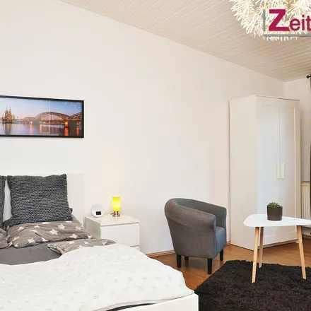 Rent this 1 bed apartment on Kinzigweg 47 in 51061 Cologne, Germany