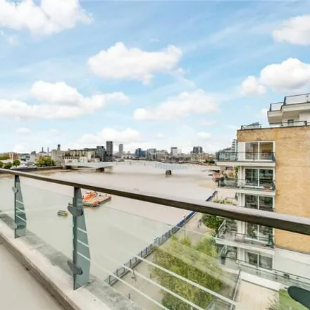Image 8 - Anchor House, Smugglers Way, London, SW18 1AZ, United Kingdom - Apartment for sale