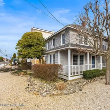 Image 2 - 189 Norwood Avenue, Beach Haven, NJ 08008, USA - House for sale