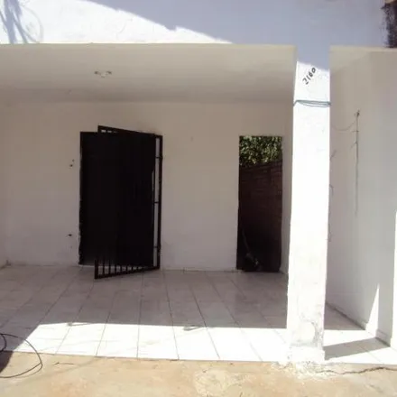 Rent this 2 bed house on Rua Artur Bernades in Lourival Parente, Teresina -