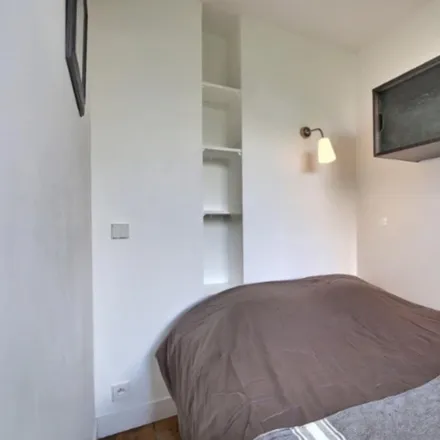 Rent this 1 bed apartment on 21 Rue Bobillot in 75013 Paris, France