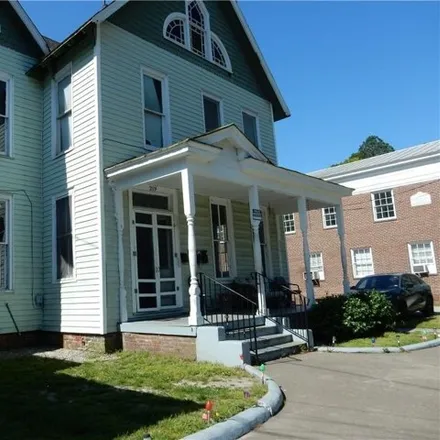 Rent this 2 bed apartment on 219 Bank Street in Suffolk, VA 23434