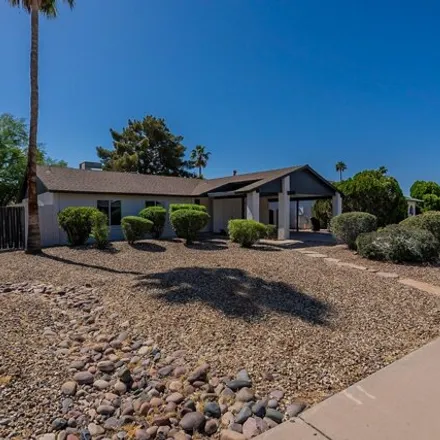 Buy this 3 bed house on 2203 West Western Drive in Chandler, AZ 85224