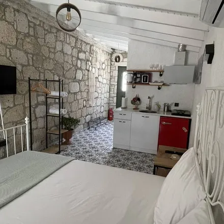 Rent this 1 bed house on Alaçatı Mahallesi in Çeşme, Izmir