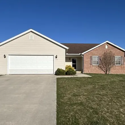 Image 2 - 1798 Rosewood Drive, Wapakoneta, OH 45895, USA - House for sale