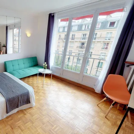 Image 1 - 214 Avenue de Versailles, 75016 Paris, France - Room for rent