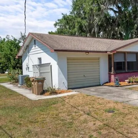 Buy this 2 bed house on 24 East Bay Avenue in Yalaha, Lake County