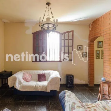 Buy this 3 bed house on Rua Santo Antônio do Monte in Santo Antônio, Belo Horizonte - MG