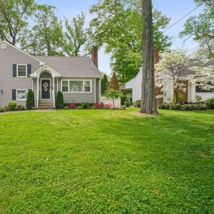 Buy this 4 bed house on 763 Willow Street in Cranford, NJ 07016