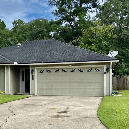 Buy this 3 bed house on 2952 Tuscarora Trail in Clay County, FL 32068