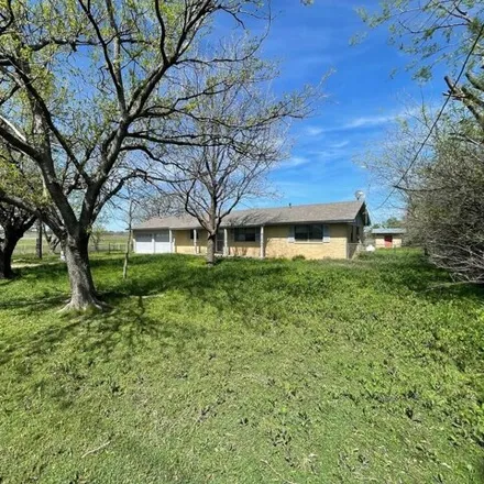Image 2 - 1714 Oates Road, Jack County, TX 76426, USA - House for sale