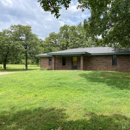 Image 1 - 300 Findley Street, Crowder, Pittsburg County, OK 74430, USA - House for sale
