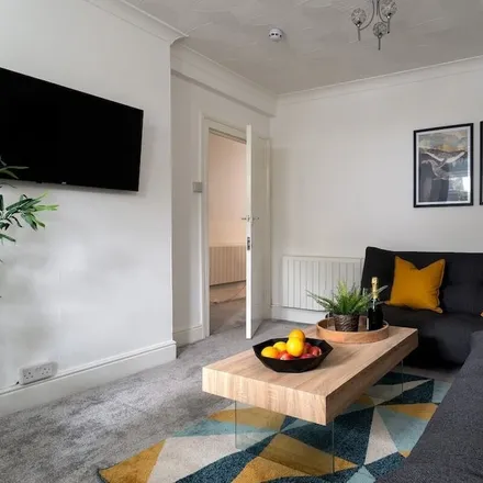 Image 9 - Torbay, TQ1 1HG, United Kingdom - Apartment for rent