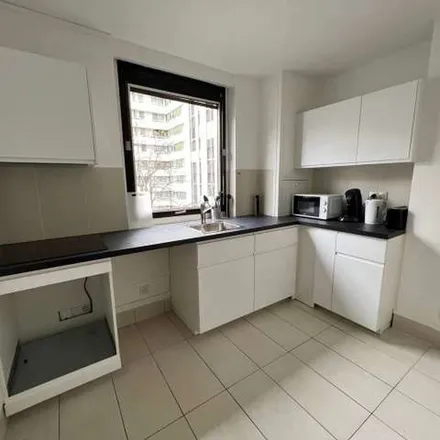Image 8 - 15 Rue du Colonel Colonna d'Ornano, 75015 Paris, France - Apartment for rent